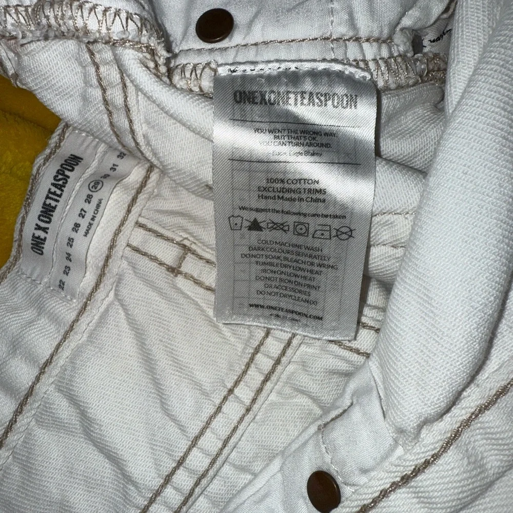 One Teaspoon Cocoa Cash Bandits White Painted  Jean Shorts - Picture 11 of 16